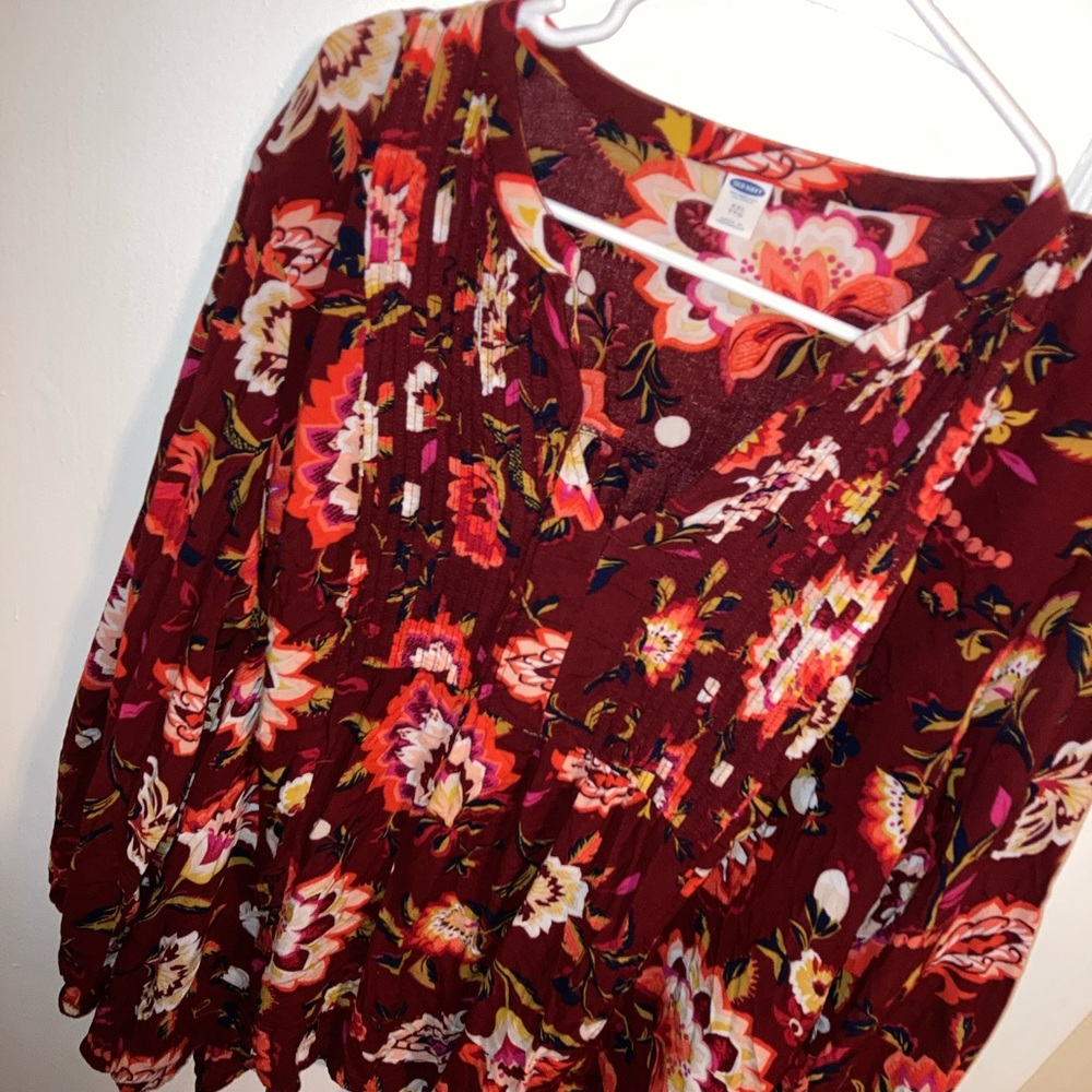 Old Navy floral blouse.